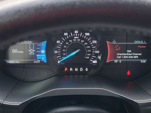 Used 2019 Ford Edge Titanium FWD image 18