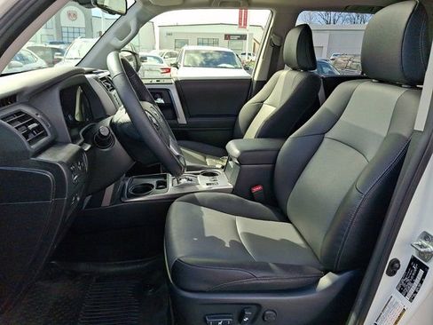 Used 2023 Toyota 4Runner SR5 Premium w/ Moonroof Package image 17