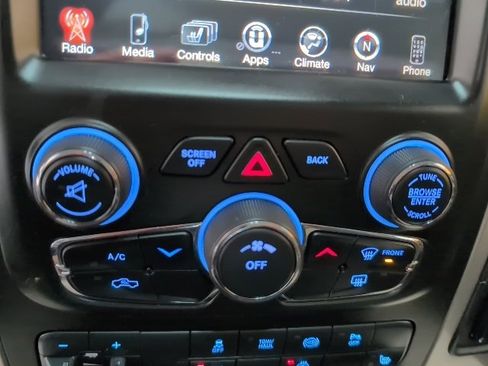 Used 2014 RAM 2500 Big Horn image 21