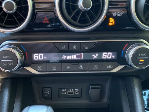 Used 2024 Nissan Sentra SV w/ All-Weather Package FWD image 17