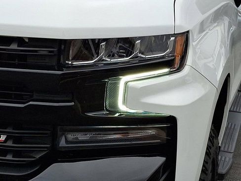 Used 2022 Chevrolet Silverado 1500 LT Trail Boss w/ Convenience Package II image 12