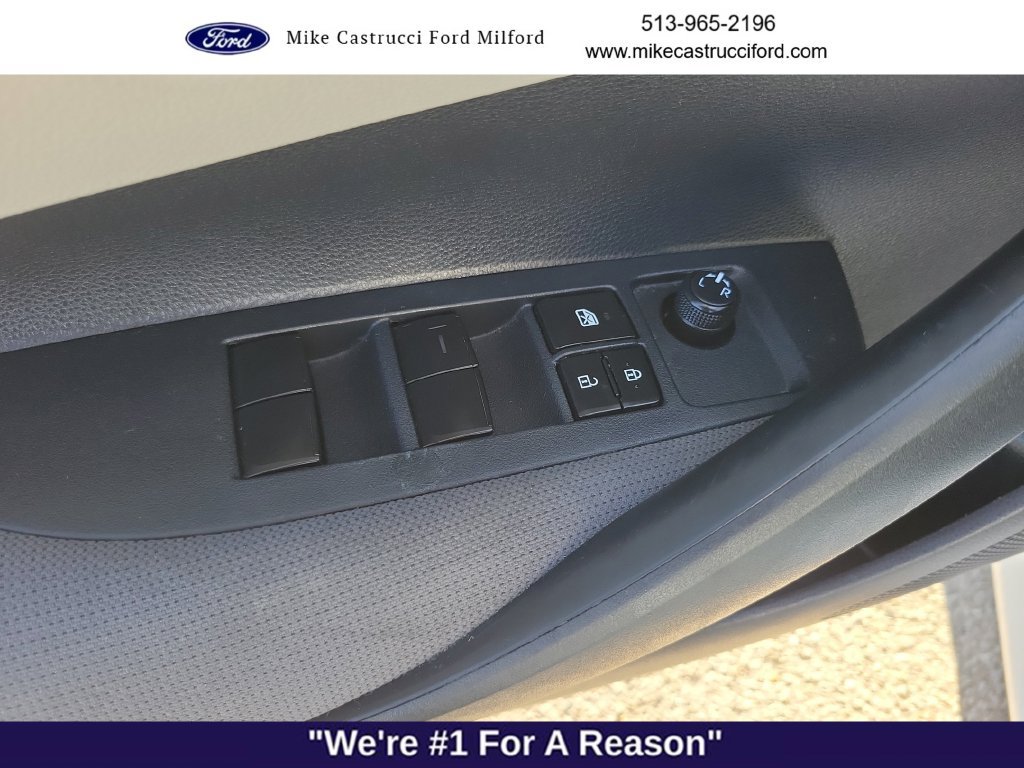 Used 2020 Toyota Corolla LE FWD image 20