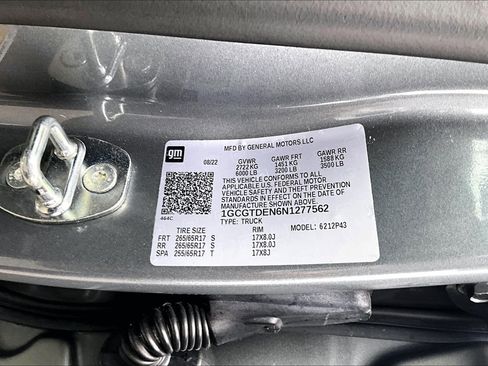 Used 2022 Chevrolet Colorado Z71 AWD/4WD image 19