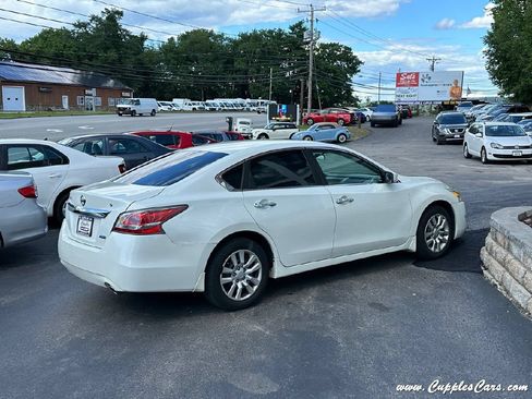 Used 2018 Nissan Altima 2.5 S w/ S Convenience Package FWD image 9