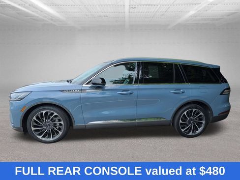Used 2025 Lincoln Aviator Reserve w/ Equipment Group 201A AWD/4WD image 8