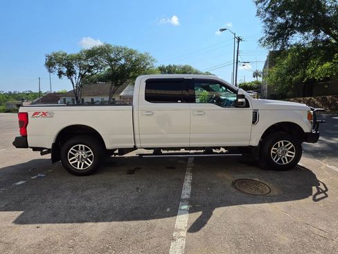Used 2017 Ford F250 Lariat w/ Snow Plow Prep Package AWD/4WD image 38