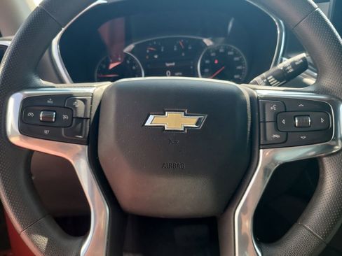 Used 2023 Chevrolet Blazer LT image 11