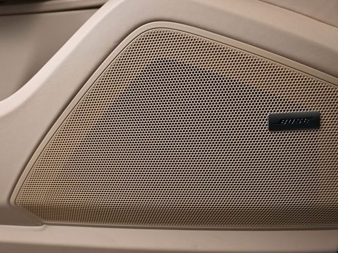 New 2026 Porsche Cayenne Coupe image 17