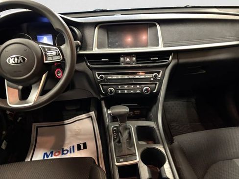 Used 2019 Kia Optima LX FWD image 12