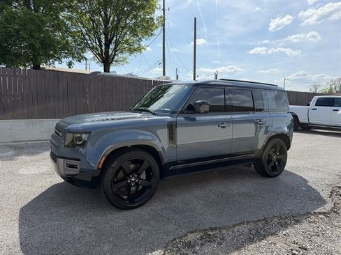 Used 2021 Land Rover Defender 110 X-Dynamic HSE image 6