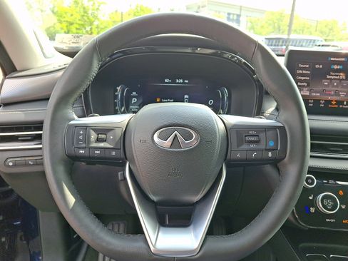 Certified 2024 INFINITI QX60 Luxe w/ Vision Package image 21