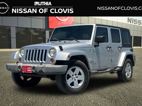 Used 2007 Jeep Wrangler Unlimited Sahara AWD/4WD image 1