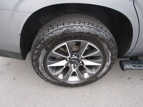 Used 2021 Chevrolet Tahoe Z71 AWD/4WD image 14