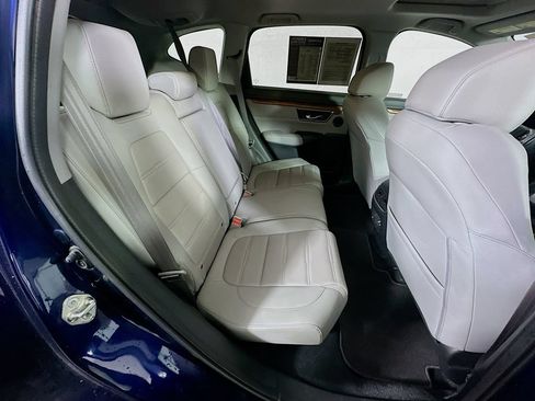 Used 2020 Honda CR-V Touring image 11