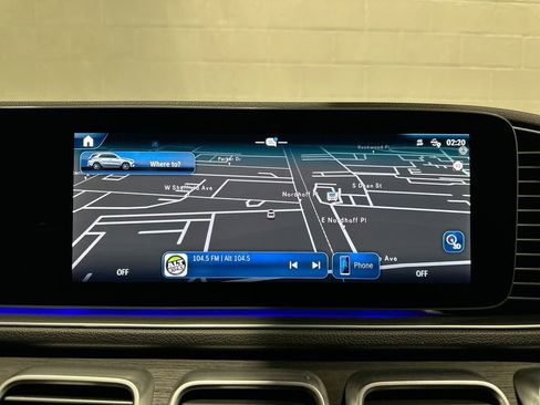 Used 2025 Mercedes-Benz GLE 350 4MATIC image 17