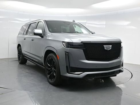 Used 2023 Cadillac Escalade ESV Sport Platinum w/ LPO, ONYX Package AWD/4WD image 76