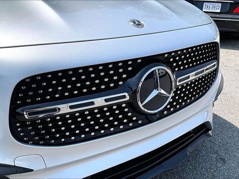 Certified 2023 Mercedes-Benz GLB 250 4MATIC image 6