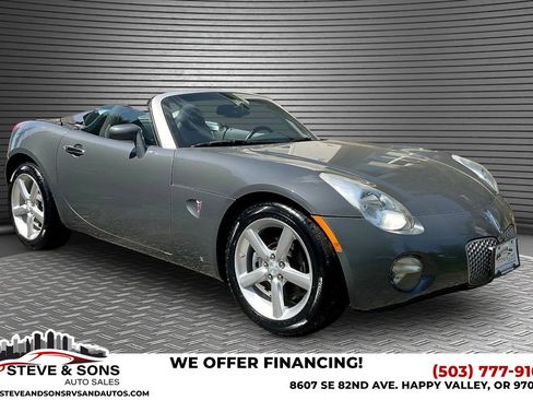 Used 2009 Pontiac Solstice Convertible w/ Preferred Package RWD image 1