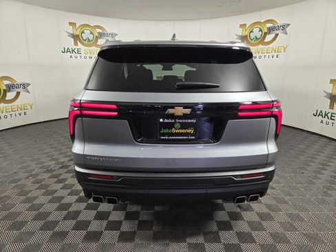 Used 2024 Chevrolet Traverse LS FWD image 7