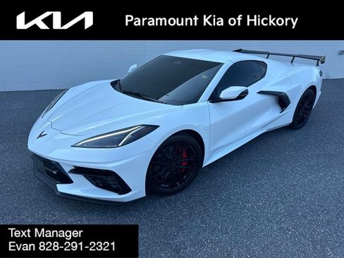 Used 2024 Chevrolet Corvette Stingray Preferred Cpe w/ 2LT RWD image 1