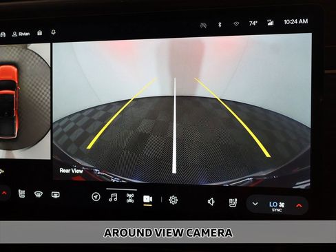 Used 2022 Rivian R1T Adventure image 7