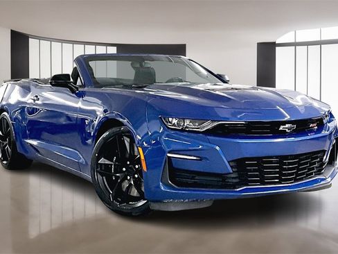 Used 2023 Chevrolet Camaro SS image 3