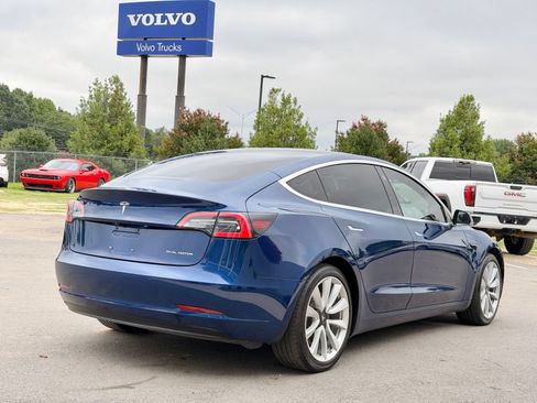 Used 2018 Tesla Model 3 Long Range AWD/4WD image 10