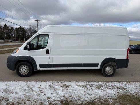 Used 2017 RAM ProMaster 2500 image 9