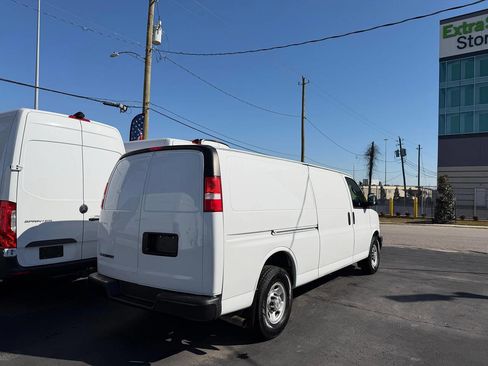 Used 2020 Chevrolet Express 3500 3500 3dr Extended Cargo Van w/ Driver Convenience Package image 6