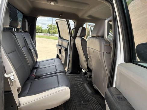Used 2018 Ford F350 XL w/ Power Equipment Group RWD image 12