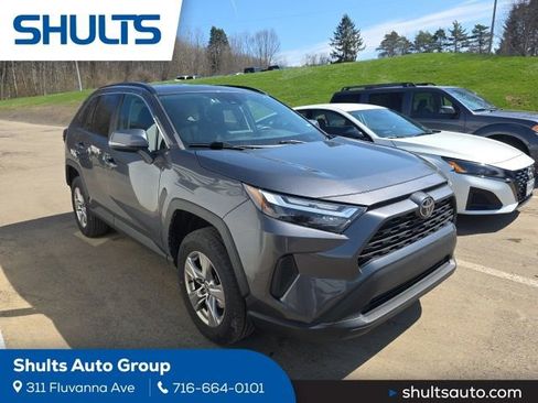 Used 2023 Toyota RAV4 XLE image 1