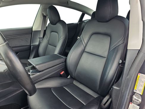 Used 2018 Tesla Model 3 Mid Range RWD image 12