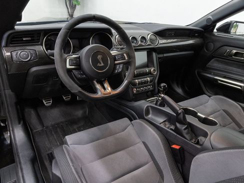 Used 2020 Ford Mustang Shelby GT350 w/ Technology Package image 6