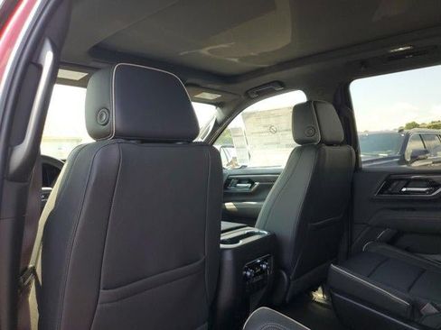 New 2026 GMC Yukon XL Elevation RWD image 14