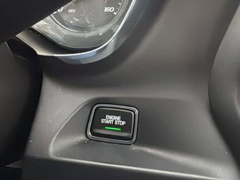 Used 2019 Chevrolet Camaro LS RWD image 27