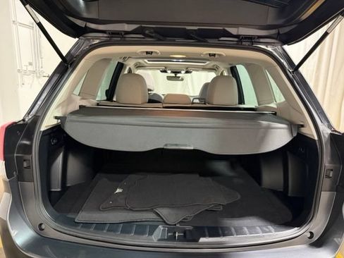 Certified 2023 Subaru Forester Premium AWD/4WD image 25