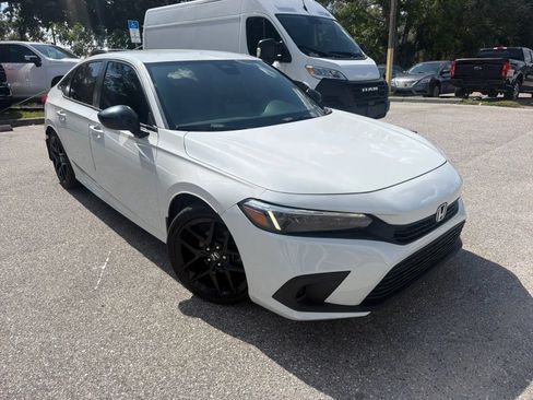 Used 2022 Honda Civic Sport image 6