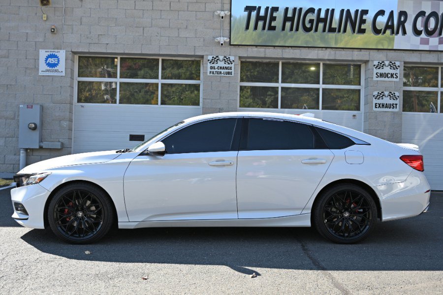 Used 2020 Honda Accord Sport image 2