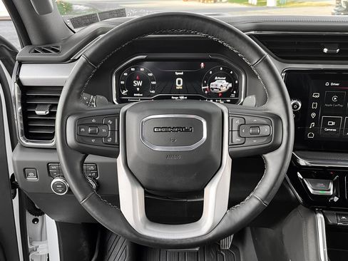 Used 2025 GMC Sierra 1500 Denali image 23