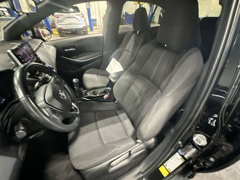 Used 2021 Toyota Corolla SE FWD image 17