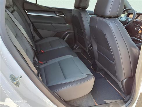 New 2026 GMC Terrain AT4 w/ Convenience Package III AWD/4WD image 11