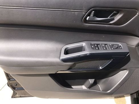 New 2026 Nissan Pathfinder SV AWD/4WD image 13