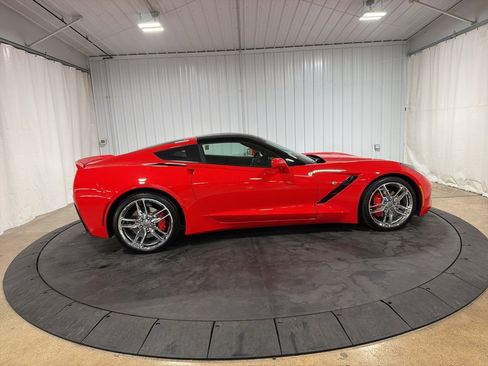 Used 2016 Chevrolet Corvette Stingray Coupe w/ 2LT Preferred Equipment Group image 10