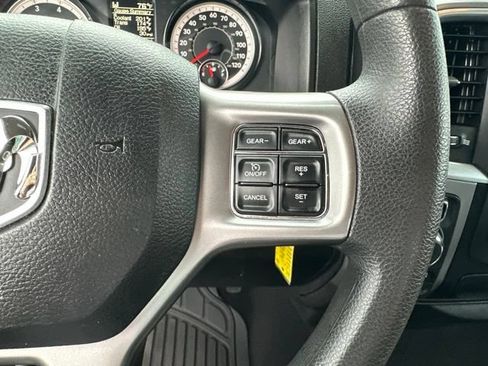 Used 2024 RAM 1500 Classic SLT AWD/4WD image 15