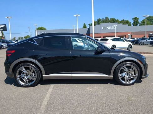 Used 2023 Genesis GV60 Performance AWD/4WD image 3