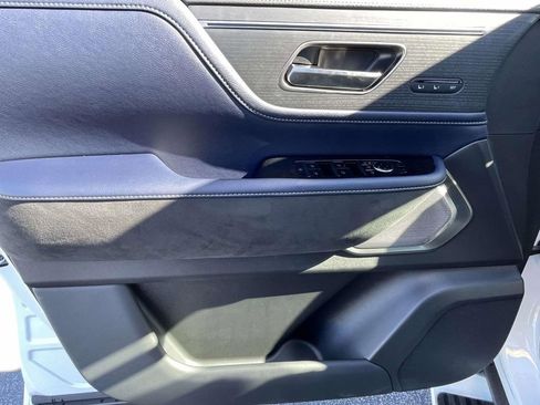 New 2026 INFINITI QX80 4WD w/ Sport Exterior Package image 17