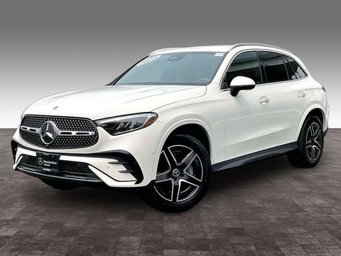 Certified 2023 Mercedes-Benz GLC 300 4MATIC image 3
