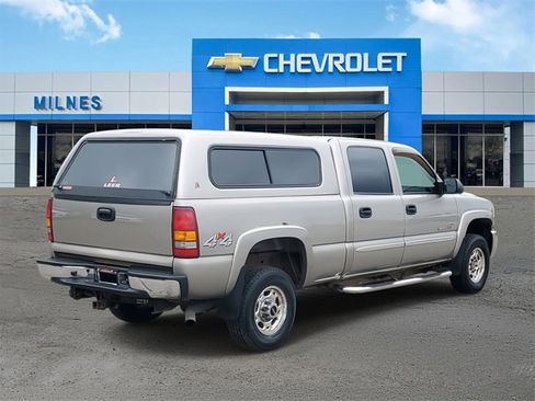 Used 2003 GMC Sierra 2500 SLE w/ Skid Plate Package image 4