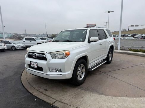 Used 2010 Toyota 4Runner SR5 image 10