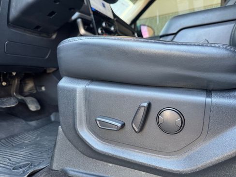 Used 2022 Ford Expedition XLT AWD/4WD image 21
